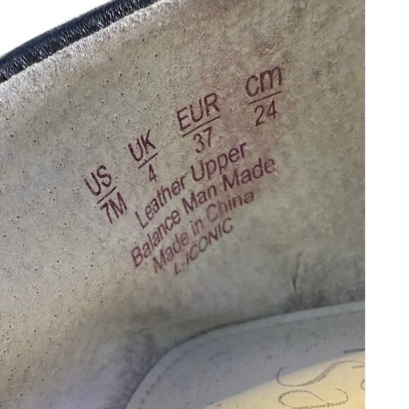 Franco Sarto Black Leather Slip-Ons Size 7 - Picture 4 of 7